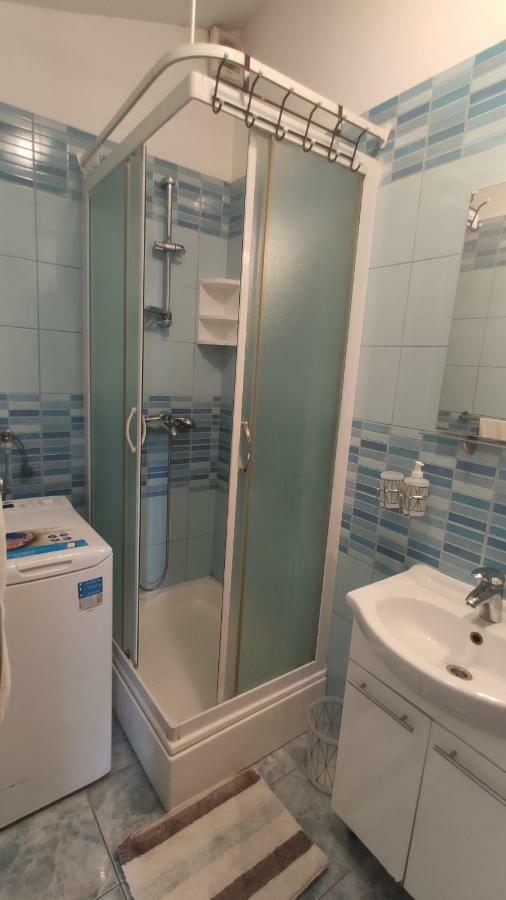 Small Northside Apartment Split Ngoại thất bức ảnh