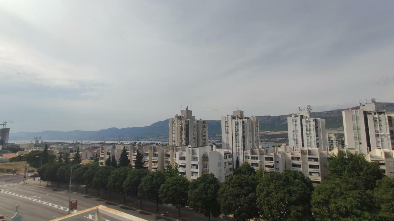 Small Northside Apartment Split Ngoại thất bức ảnh